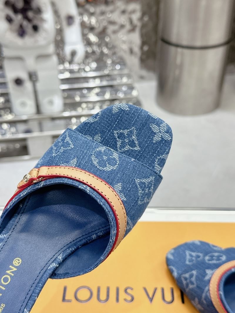 Louis Vuitton Slippers